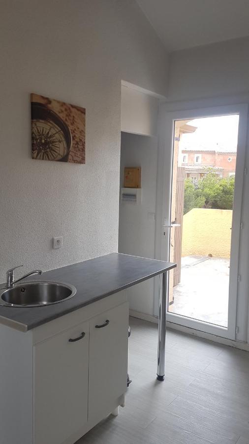 Appartement T2 Avec Cabine A St Pierre La Mer เฟลอรี ภายนอก รูปภาพ